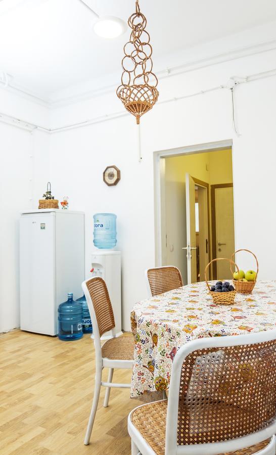 Hostel Jellostone 贝尔格莱德 外观 照片